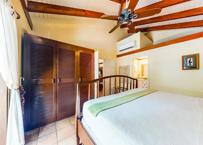 Condo #26 @ Beachside Villas